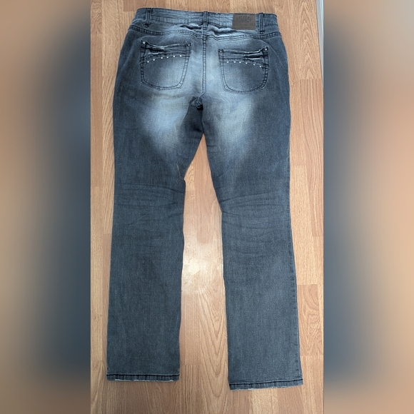 Mbj women's jeans sz 44/32 college edition reality fashion. - Picture 3 of 5